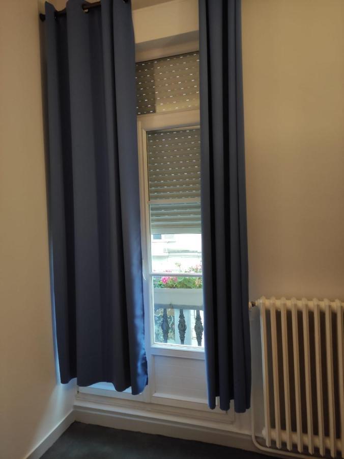 Hotel Des Lices - Angers Esterno foto